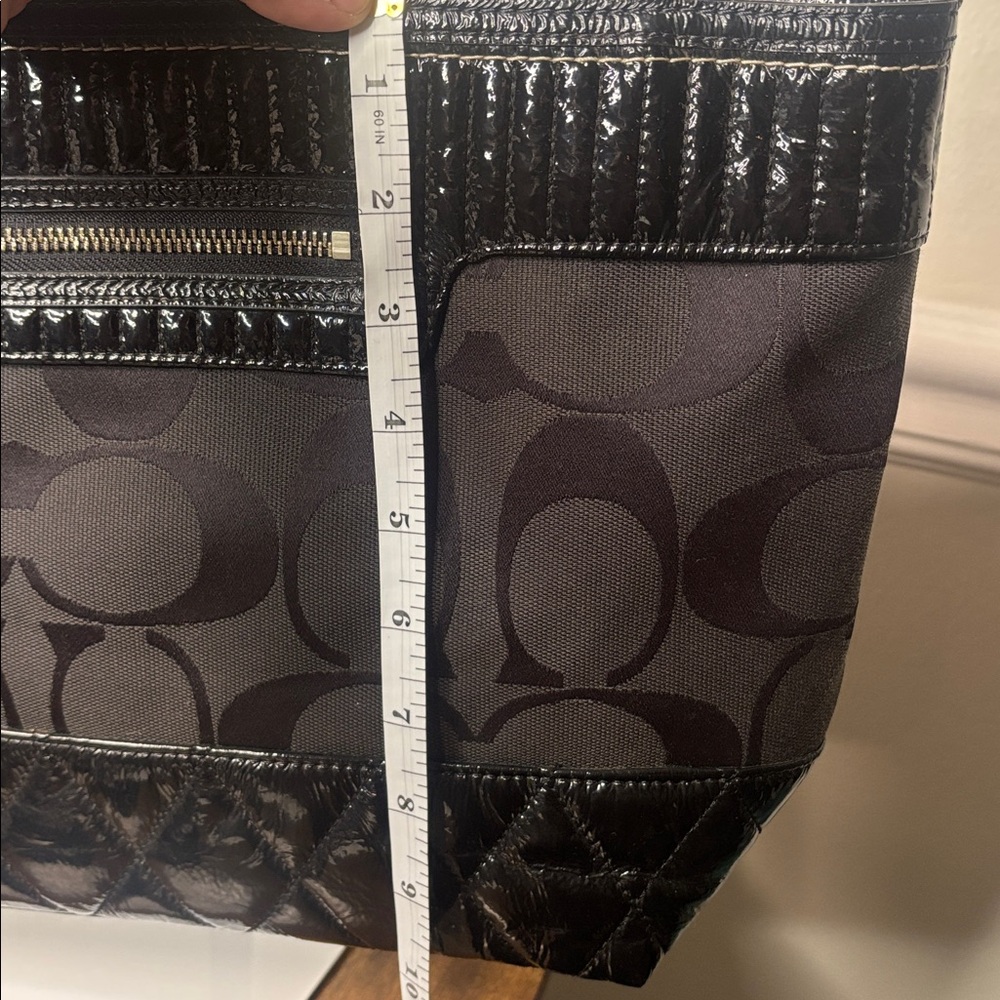 COACH POPPY Signature quilted tote bag (EUC) - Picture 14 of 14